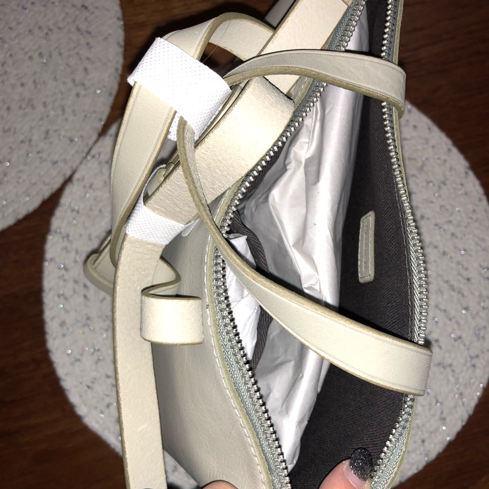NWT Madewell Transport Crossbody leather bag olive - Picture 5 of 8